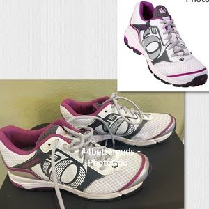 Pearl Izumi X-Road Fuel II Cycling Biking Quick Drying Women Shoes US 9 | EUR 41